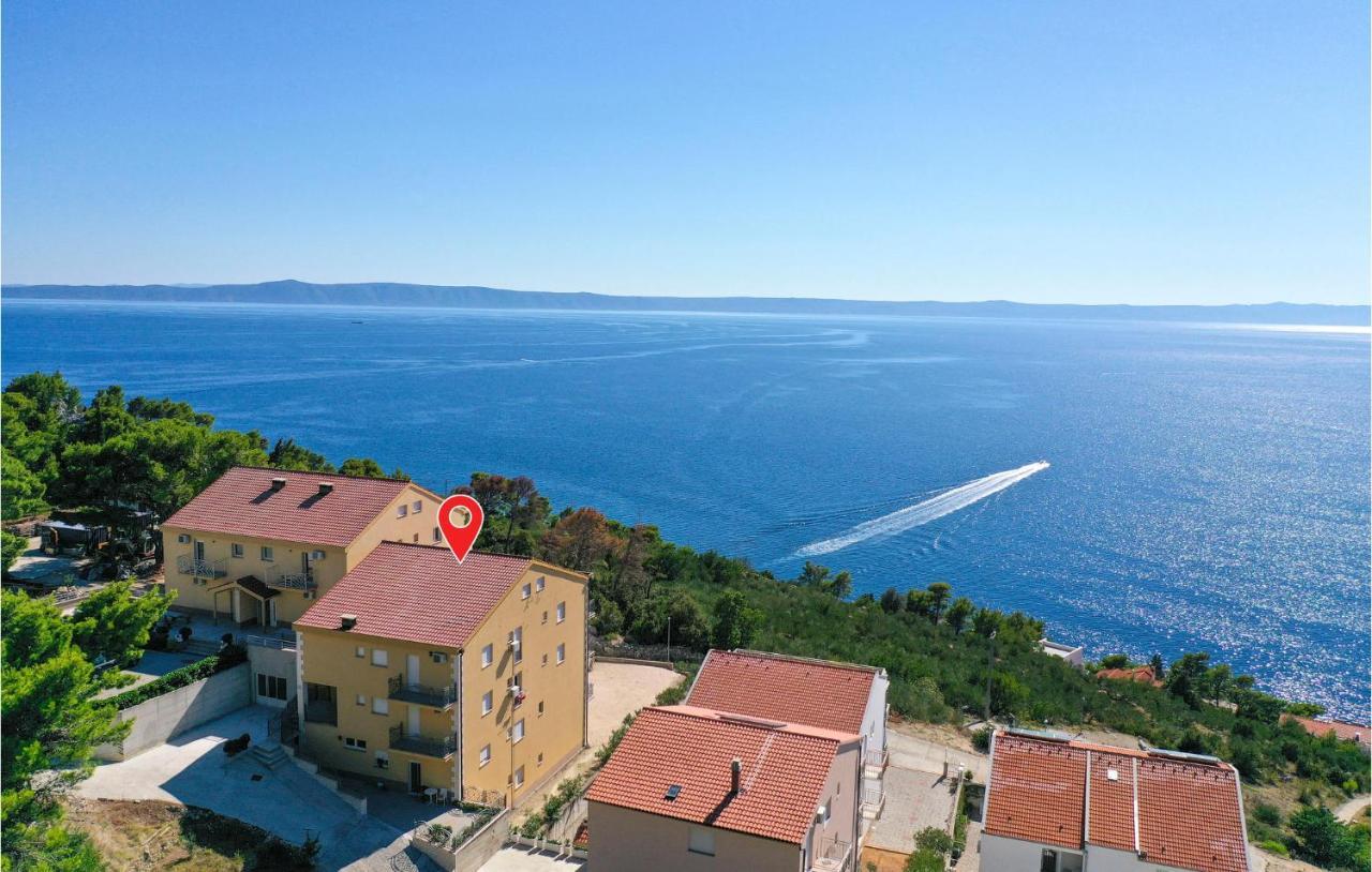 Amazing Apartment In Krvavica With Wifi Eksteriør billede